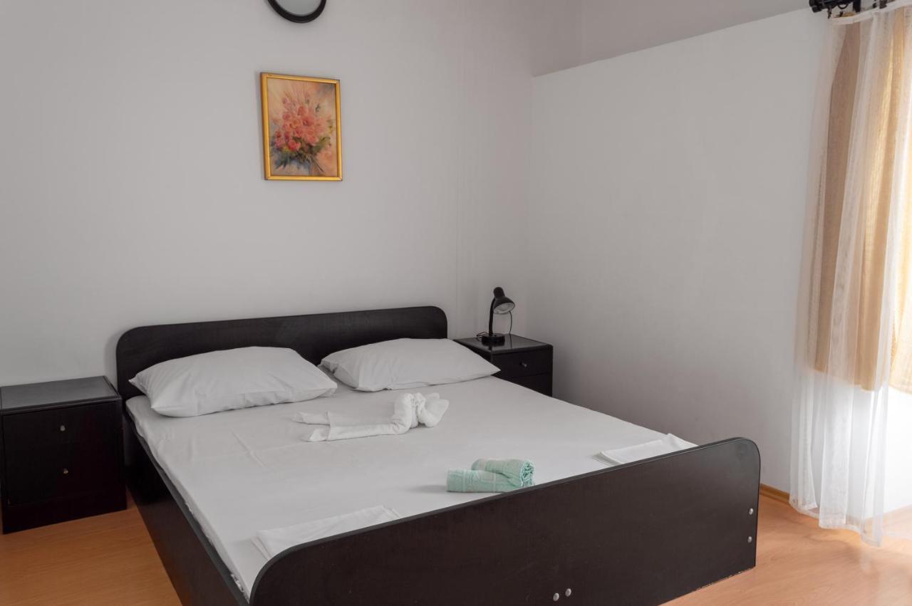 Apartments Ivica - Beachfront Drvenik  Quarto foto